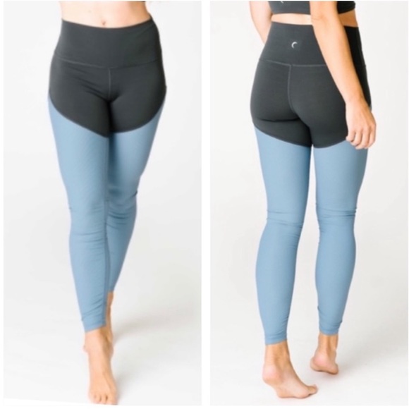 Zyia Parallel Luxe High Rise Leggings - Picture 10 of 10